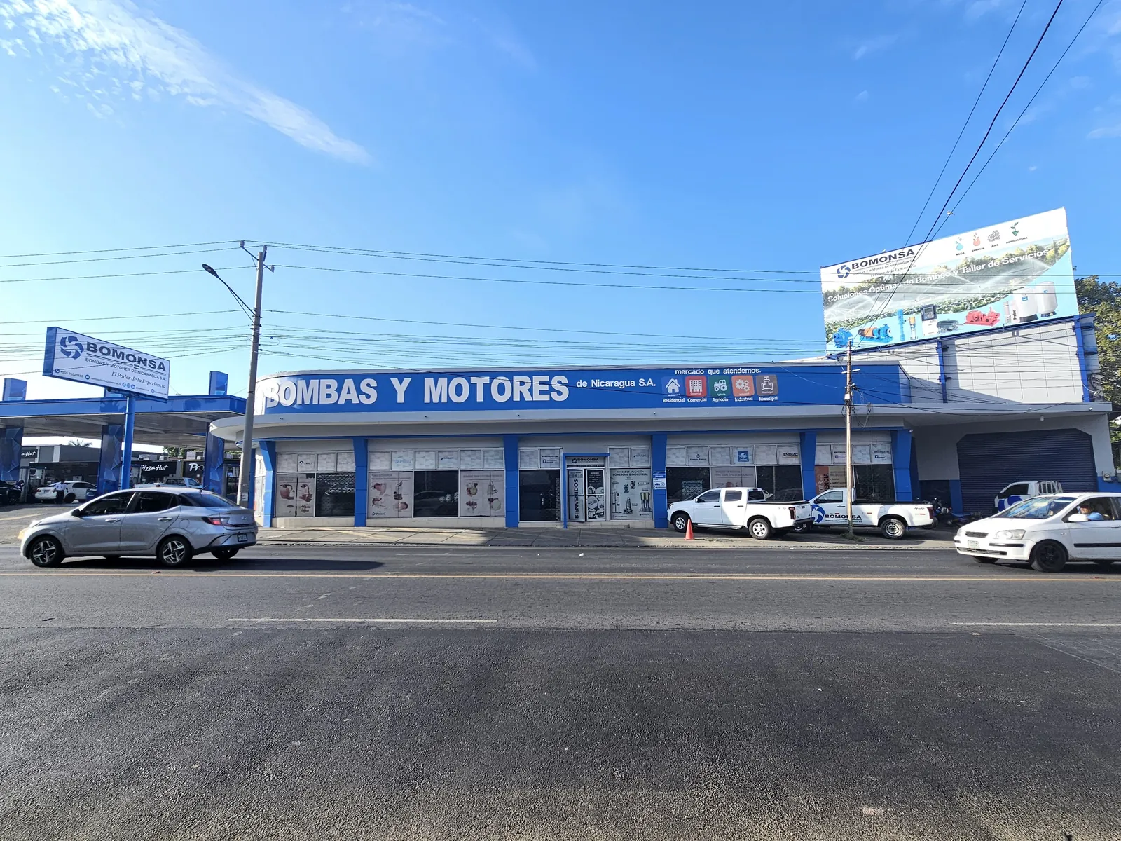 Fachada de BOMONSA sobre la Carretera Sur, Managua